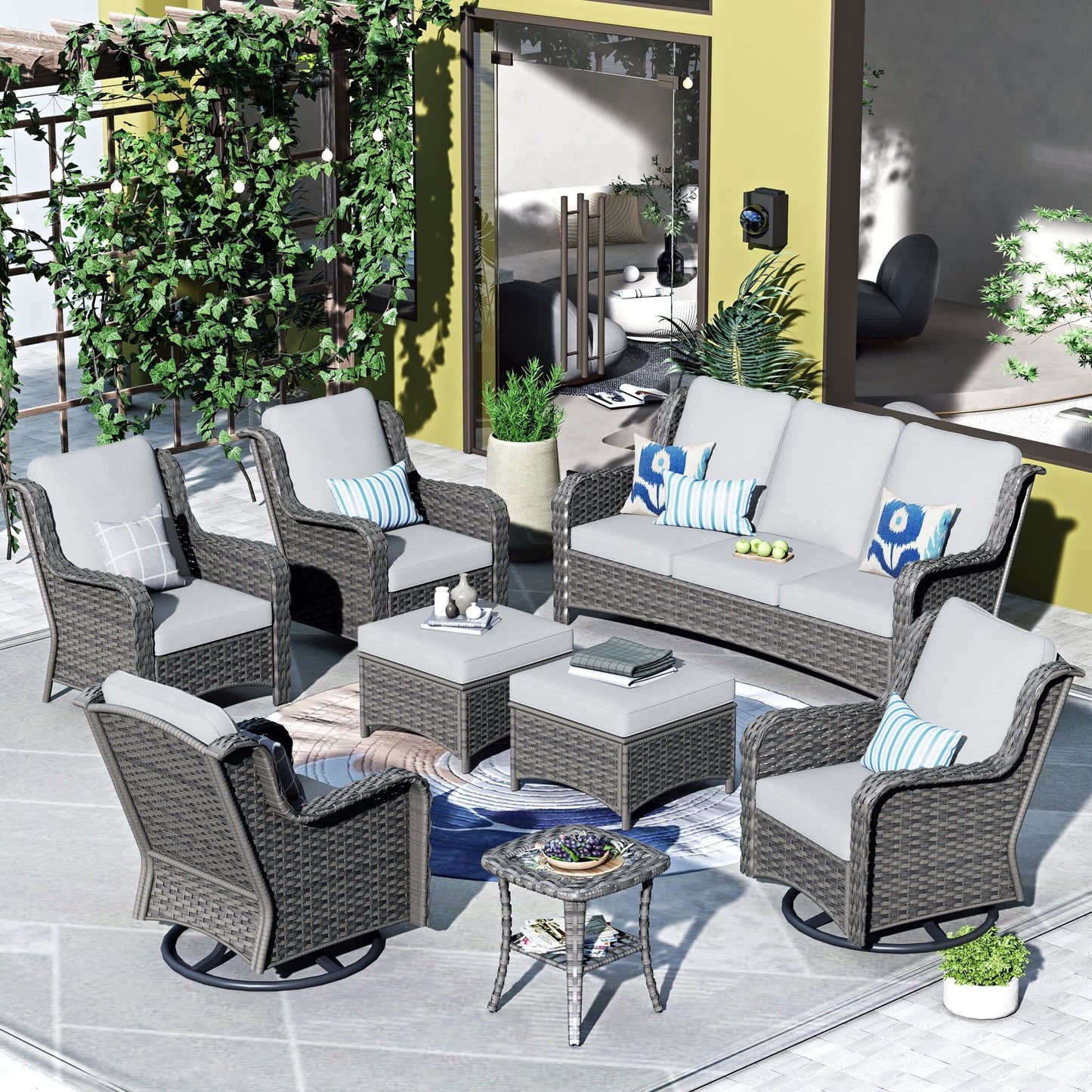 Ensemble de 8 chaises pivotantes en osier pour patio OVIOS