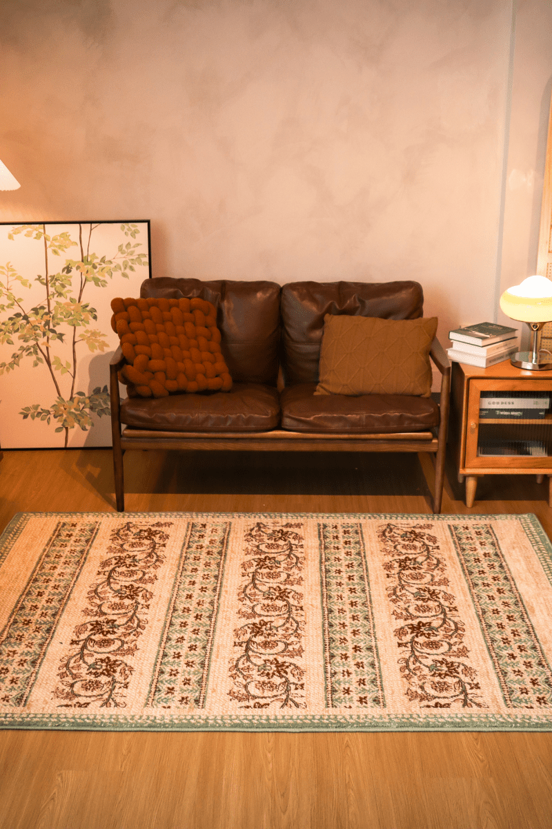 Tapis à motifs floraux rustiques | Série Wilton Dyed