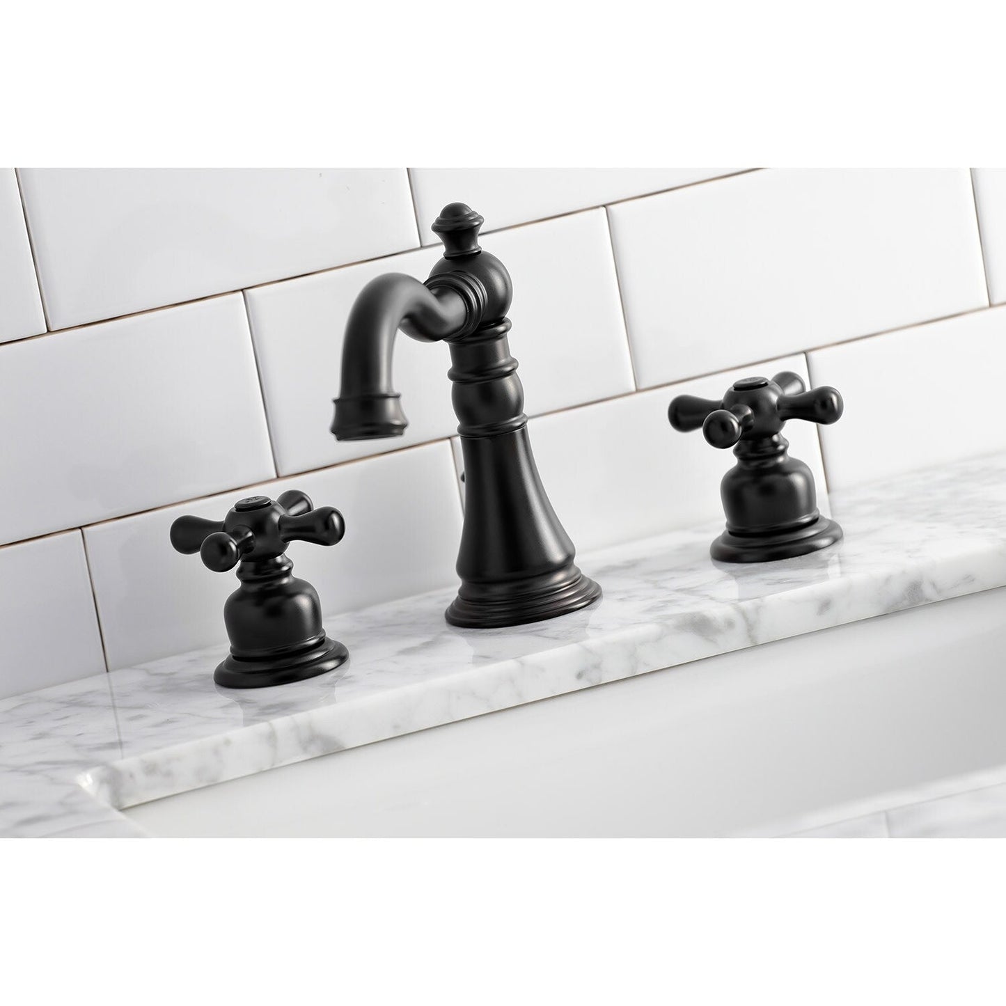 Robinet de salle de bain American Classic de 8 po à large entraxe