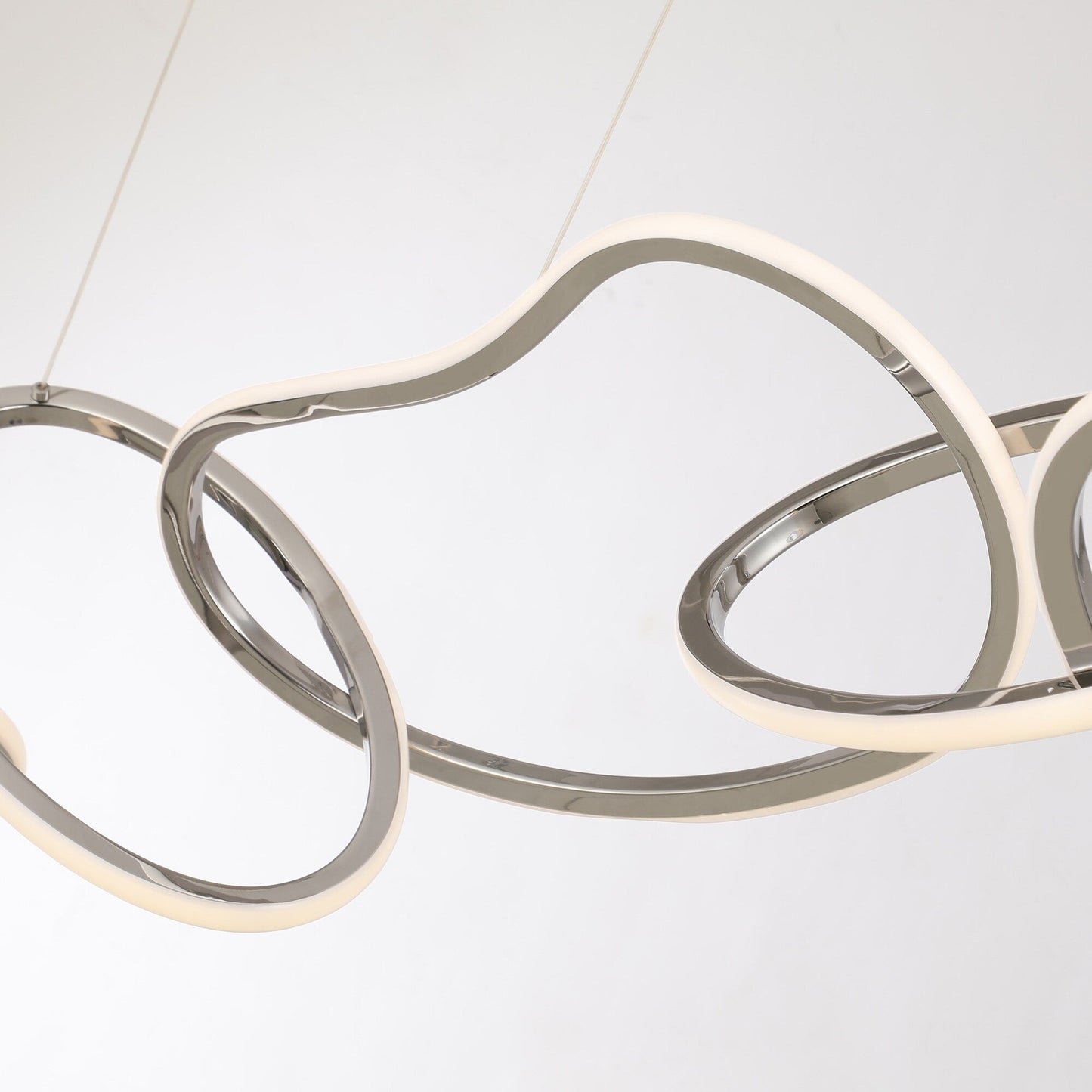 Lustre LED de luxe en acier inoxydable imbriqué de style nordique pour salle à manger