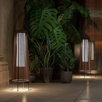 Lot de 2 lampes solaires d'extérieur en osier, résistantes aux intempéries, idéales pour terrasse, porche, cour ou jardin.