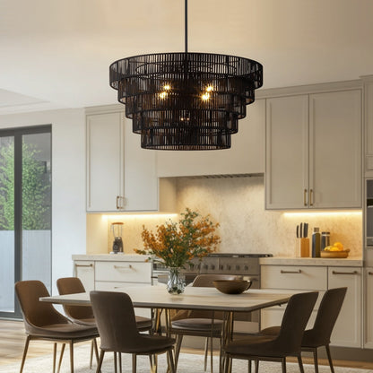 Lustre bohème moderne Piersan à 5 lumières avec abat-jour en rotin à plusieurs niveaux - 26 po de largeur