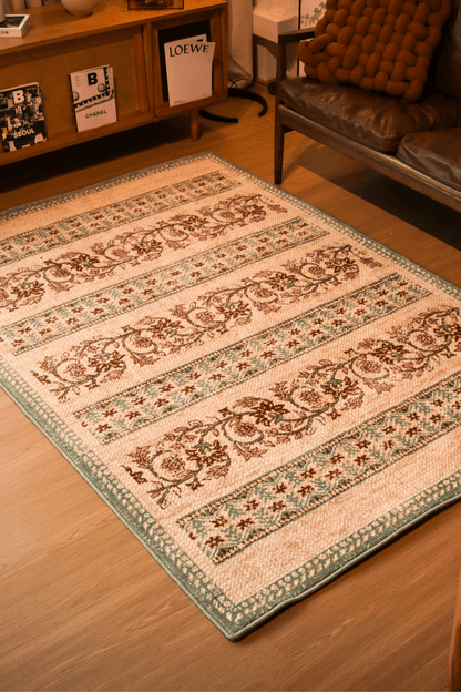 Tapis à motifs floraux rustiques | Série Wilton Dyed